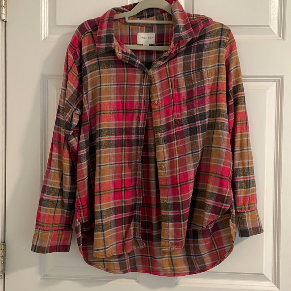 American Eagle Button Down